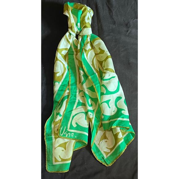 Vintage VERA Neumann Scarf ~ Signed ~ Green / Off White - Picture 6 of 6